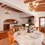 Heno Villa *