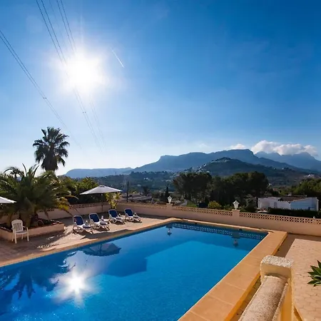 Willa Heno, Beautiful Detached With Large Private Pool - By Villamar Calpe
